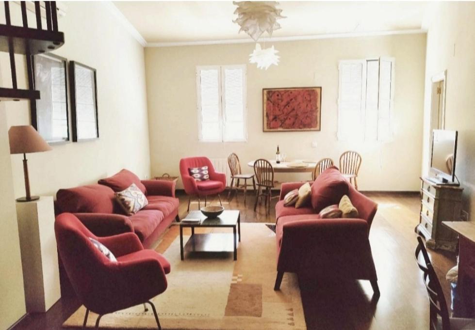 No Turistic Rental, Duplex Penthouse In The Historic Center, Valencia, Ideal For Those Looking To Stay In The City For A Season, Including Professionals And Students Bagian luar foto